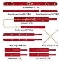 Ensemble de 7 Pièces Menottes Réglables Cheville Cuisse Manchette Sangle Croisée Ceinture Collier Chaîne Kit BDSM de Contraintes Sexuelles pour Jeux de Couple