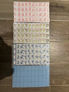 Disponibile Set di Tessere Mahjong di Lusso in Acrilico 160 Pezzi, Tessere Mahjong Americane con Strisce Blu, Gioco da Tavolo Moderno Portatile per Feste - Product Image 5