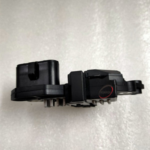 Regulador de voltaje del alternador de 24V para camiones DAF MERCEDES BENZ 20798185 0124555009 IB298 F00MA45253 - Product Image 3