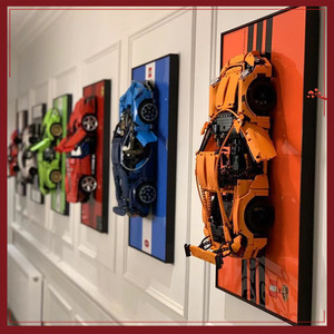 Marco de Fotos Metálico con Diseño de Pared de Ladrillo Acolchado HD para Imágenes de Lamborghini, Motocicletas y Porsche 911 - Product Image 2