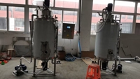Cuve de fermentation industrielle auto-amorçante pour acétate et acide acétique, destinée aux lignes de production de vinaigre liquide