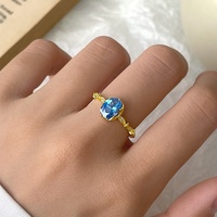 Bague Vintage en Argent 925 Plaqué Or 18K avec Zircon Bleu Taille Ovale et Bande en Vigne CZ – Bagues Fines