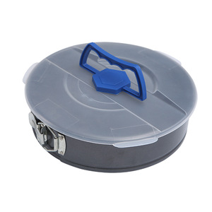 Moule à gâteau rond rétractable antiadhésif avec mécanisme de verrouillage pour la cuisson de gâteaux chiffon et mousses - Product Image 4