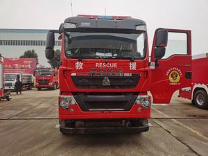 Camion de pompiers diesel Howo 25 tonnes, état neuf, transmission 8x4, capacité du réservoir 7001-10000L, hauteur de travail maximale 65m - Product Image 3