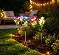 Lampes solaires LED à 4 têtes en forme de lys artificiels, étanches IP65, pour allées, pelouses, patios, jardins et décorations de vacances