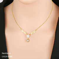 Collier réglable pour femme, OEM ODM, luxe léger, anti-allergique, plaqué or 18 carats, acier inoxydable, zircon, pendentif fleur rose
