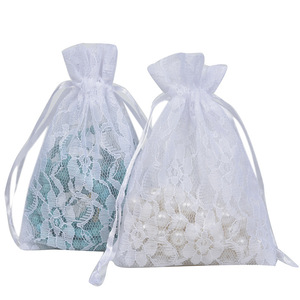 Sacs d'emballage en organza à cordon personnalisés en gros, 10x14cm, blancs transparents avec logo personnalisé pour cadeau de mariage - Product Image 1