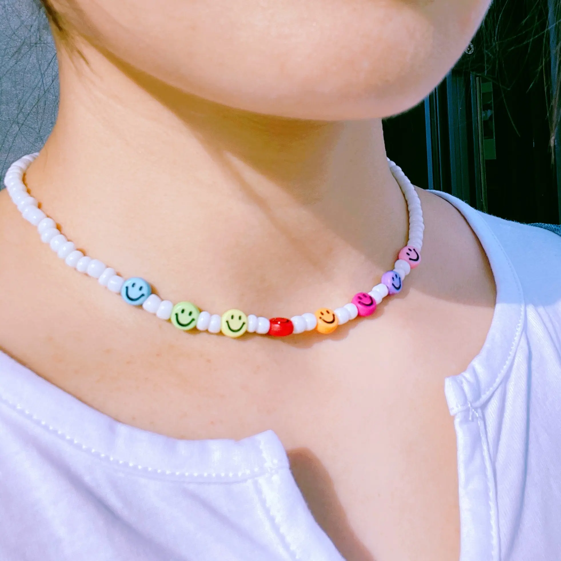 Custom Bohemia Beaded Jewelry Women White Bead Smile Face Collar Necklace Colorful Happy Face Beads Chain Choker Necklace