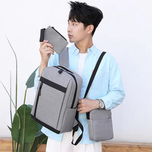 Mochila Antirrobo Impermeable Oxford Geométrica de 3 Piezas con Cierre USB y Capacidad de 20-39L para Viajes al Aire Libre y Estudiantes - Product Image 6