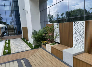 Idées de clôtures en lattes WPC modernes et nécessitant peu d'entretien, murs et clôtures extérieurs, panneaux en lattes WPC durables, panneaux extérieurs WPC - Product Image 4