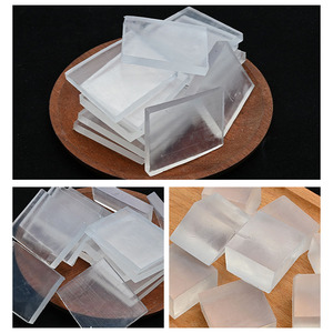 Base di <span class=keywords><strong>Sapone</strong></span> Naturale Trasparente di Glicerina, per Fare Saponi con Metodo Melt and Pour, con Additivi Schiumogeni Biologici e Inodori, Forniture per la Produzione di <span class=keywords><strong>Sapone</strong></span> - Product Image 4