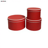 Vente en gros Emballage de boîte ronde rouge premium personnalisé Lot de 3 boîtes réutilisables en papier pour arrangement floral avec cylindre rond pour cadeau