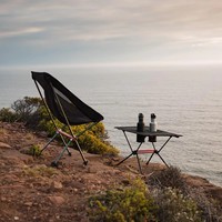 Table de camping moderne ultralégère, table de randonnée portable avec sac de transport et porte-gobelet, mobilier d'extérieur pliable en maille
