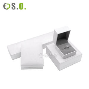 Cajas de Joyería de Piel Sintética PU Blanca al por Mayor, Cajas Personalizadas de Primera Calidad para Collares, Pulseras, Anillos y Pendientes - Product Image 2