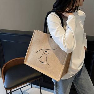 Customized logo Jute Tote Bag Eco-friendly Shopping Bag with Zipper Large Capacity Tote Bag - Product Image 3