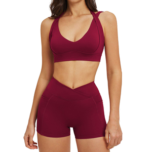 <span class=keywords><strong>Ensemble</strong></span> de <span class=keywords><strong>sport</strong></span> respirant pour <span class=keywords><strong>femme</strong></span> : soutien-gorge de <span class=keywords><strong>sport</strong></span> et <span class=keywords><strong>short</strong></span> pour yoga/course à pied - Product Image 2