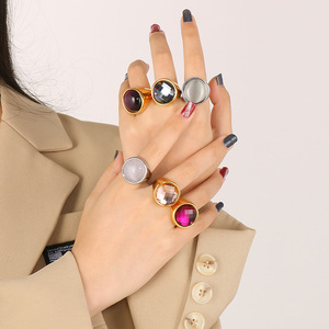 แหวนสแตนเลสสตีลเคลือบทอง 18K PVD หลายสีสันหรูหรา ประดับด้วยพลอยสีสันสดใส |   กันน้ำ ป้องกันการแพ้ และไม่ซีดจาง - Product Image 4