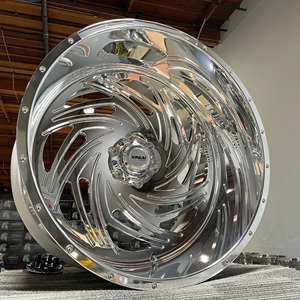 ล้อรถบรรทุกฟอร์จขอบลึกพิเศษแบบโครเมียมขัดเงา XINLAI สำหรับ Ford F-150, Chevrolet Silverado และ RAM 1500 - Product Image 2