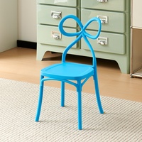 Chaise Enfant en Plastique au Design Nordique Moderne et Simple avec Dossier Nœud Papillon pour Salon de Thé