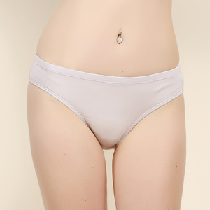 Женские брюки из шелка тутового шелкопряда - Product Image 4