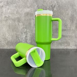 Tazas de Café de Viaje de 30 oz con Logotipo Personalizado, Vaso Dorado con Asa para Grabado Láser - Product Image 2