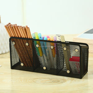 Organisateur de bureau magnétique en métal robuste avec <span class=keywords><strong>3</strong></span> paniers, support à crayons, accessoires pour tableau carré et casier de réfrigérateur - Vente en gros - Product Image 3