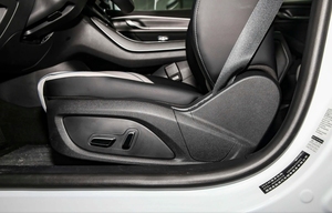 Changan Qiyuan A05 4 portes 5 places Neuf/Occasion Électrique/Véhicule Électrique/Batterie/Nouvelle Énergie Verte/Voiture Électrique A05 A05 A05 - Product Image 4