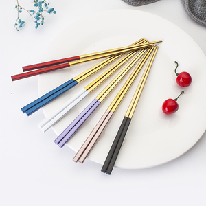 <span class=keywords><strong>Palillos</strong></span> Chinos <span class=keywords><strong>de</strong></span> <span class=keywords><strong>Acero</strong></span> Inoxidable Reutilizables para Restaurante, con Logotipo Personalizado, Ecológicos, Estilo Japonés para Sushi - Product Image 2