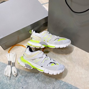 Chaussures décontractées personnalisables en cuir véritable, respirantes, légères, à enfiler, avec semelle épaisse en maille, tendance mode - Product Image 6