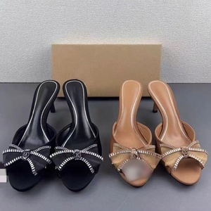 2025 नई हाई एड़ी रियर एयर स्टिलेटो डायमंड धनुष सुरुचिपूर्ण फैशन स्वभाव सैंडल - Product Image 1