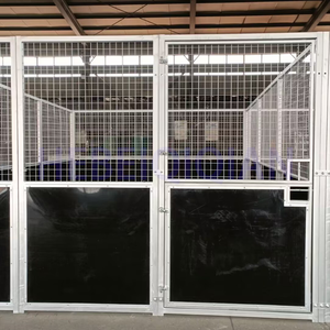 전문 제조 내구성 있는 대나무 패널 슬라이딩 도어 모던 말 마구간 3m X 2.2m 먹이통 포함 - Product Image 3