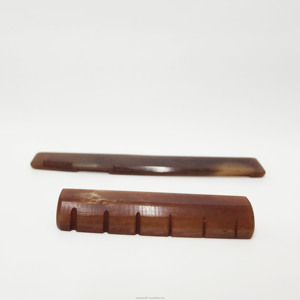 HIVE - Nudos <span class=keywords><strong>de</strong></span> Hueso <span class=keywords><strong>de</strong></span> Camello Puro <span class=keywords><strong>de</strong></span> Alta Calidad para <span class=keywords><strong>Guitarra</strong></span> Acústica <span class=keywords><strong>de</strong></span> 6 Cuerdas, 43 mm, Nudos para <span class=keywords><strong>Guitarra</strong></span> Clásica <span class=keywords><strong>de</strong></span> 52 mm - Product Image 1