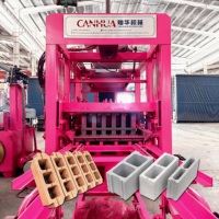 Nouvelle conception QT4-15 Machine entièrement automatique de fabrication de blocs de ciment creux Prix usine avec presse hydraulique et vibration