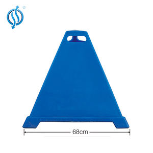 Pyramide Cône vert 90cm de hauteur cône de trafic PE étanche pour la sécurité des carrefours - Product Image 5