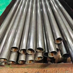 Tubería de Acero sin Costura ASTM Serie SS400-SS540, Tubo Desigual Personalizado con Servicios de Doblado, Soldadura y Corte - Product Image 4