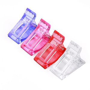 Pince à ongles en plastique pour modelage de gel de cristal, outil de pincement en C, fournitures professionnelles pour nail art - Product Image 1