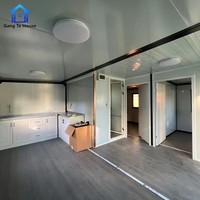Maison conteneur moderne blanche prête à l'emploi de 20 pieds ou 40 pieds en panneaux sandwich d'acier extensibles, 2 chambres, préfabriquée pour hôtel, garantie 5 ans