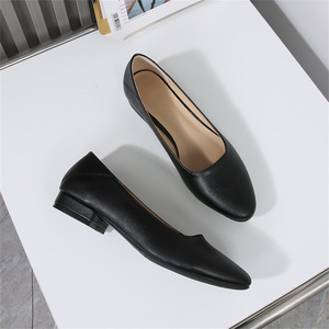 Scarpe da Lavoro Nere da <span class=keywords><strong>Donna</strong></span> con Tacco Basso e Punta Aperta, Tomaia Morbida, Personalizzabili OEM - Product Image 2