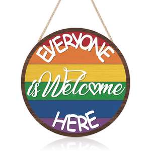 Letrero de Madera 'Todos son Bienvenidos Aquí', Placa Redonda Colgante con Arcoíris, Decoración Rústica Inspiradora para Puerta Principal, Letrero de Bienvenida Multicolor para Pared - Product Image 1