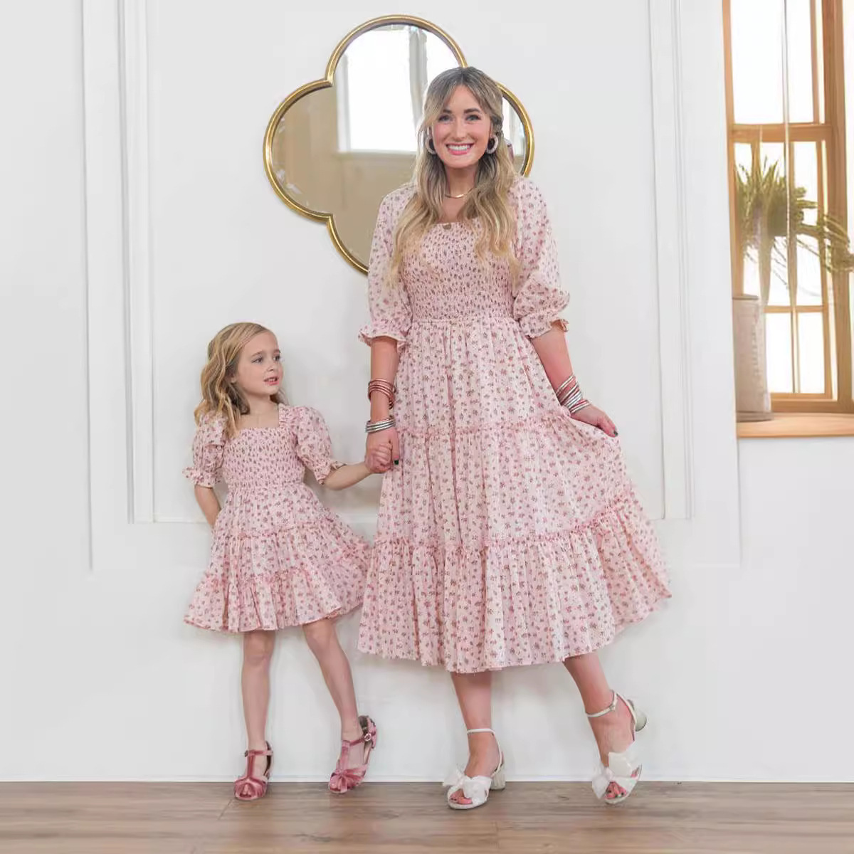 2025 Summer Boho Floral Long Sleeve Mommy And Me Family Matching Dress Long Dress Chiffon New Style