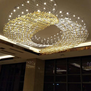 Lampes suspendues en verre LED longues et personnalisées, non standardisées, pour hôtel/villa/hall, or, anti-éblouissement et à intensité variable - Product Image 2