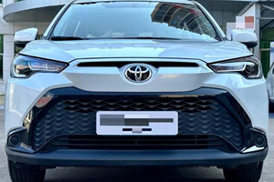 <span class=keywords><strong>Toyota</strong></span> Frontlander SUV, Vehículo Usado de 4 Ruedas, Volante a la Izquierda, Vehículo a Gasolina - Product Image 3
