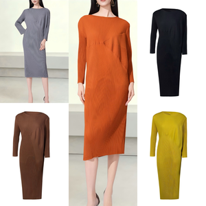 Nuevo Vestido Maxi Plisado Elegante Color Caramelo Marrón para Mujer 2026, <span class=keywords><strong>con</strong></span> Cuello Blazer, Cintura <span class=keywords><strong>con</strong></span> Pedrería y Volantes, Vestido Formal para Bodas y Fiestas - Product Image 3