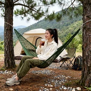 Hamaca de camping de malla de nailon, individual, portátil, para exteriores, para relajarse en la naturaleza - Product Image 1