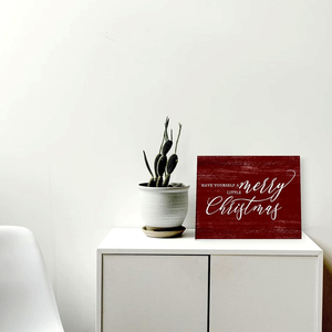 Decorazione Murale 'Have Yourself a Merry Little Christmas' in Legno Rosso, Tela Avvolta Orizzontale Stile Fattoria per Decorazioni Natalizie - Product Image 1