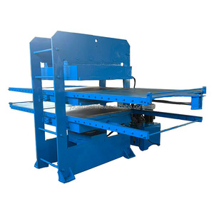 Machine de pressage de dalles de sol en caoutchouc pour tapis de fitness emboîtables – Appareil de moulage par compression pour atelier de fabrication - Product Image 1
