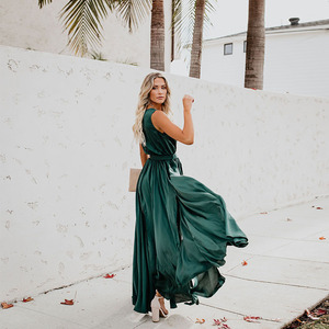 Robe longue sans manches à col en V avec fente haute, taille naturelle respirante pour femmes, robes de cocktail - Product Image 1