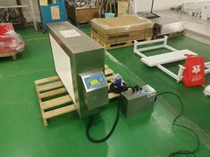 Độ nhạy cao Tự động công nghiệp dò kim loại thăm dò cho thực phẩm dây chuyền sản xuất cảm biến kim loại phát hiện - Product Image 3