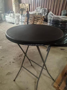 Table pliante rectangulaire en plastique HDPE noir pour événements extérieurs, banquets, pique-niques et traiteurs - Product Image 3