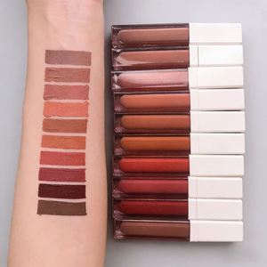 ลิปสติกเนื้อแมทท์กันน้ำ สีชัด ติดทนนาน 53 เฉดสี  วีแกน  ผสมแร่ธาตุ  น้ำหนัก 6.5 กรัม รับผลิตแบรนด์ส่วนตัวสำหรับผู้หญิง ขายส่ง พร้อมสกรีนโลโก้ - Product Image 1